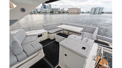 2017 SEA RAY L650 Fly - photo 38