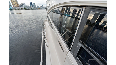 2017 SEA RAY L650 Fly - photo 45