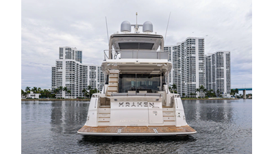 2017 SEA RAY L650 Fly - photo 15