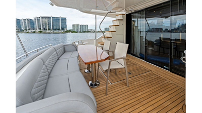 2017 SEA RAY L650 Fly - photo 50
