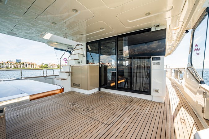 2023 SIRENA YACHTS 68