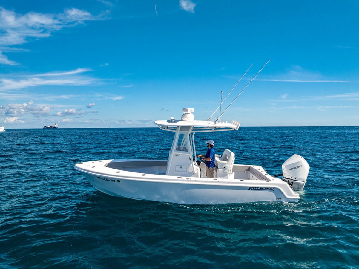 REEF RUNNER 230 OPEN, photo 9