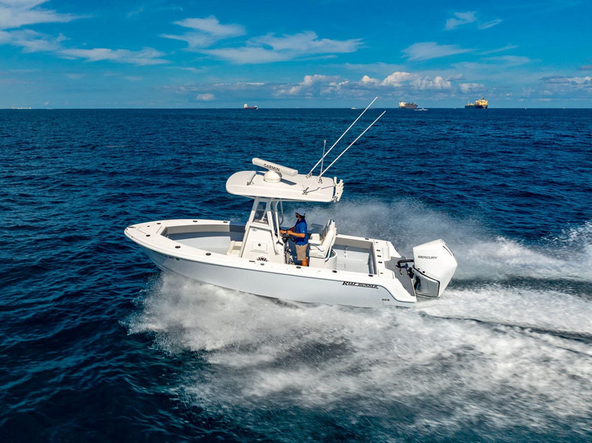 REEF RUNNER 230 OPEN, photo 17