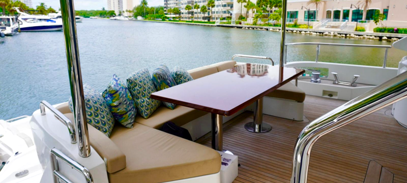 2015 AZIMUT YACHTS