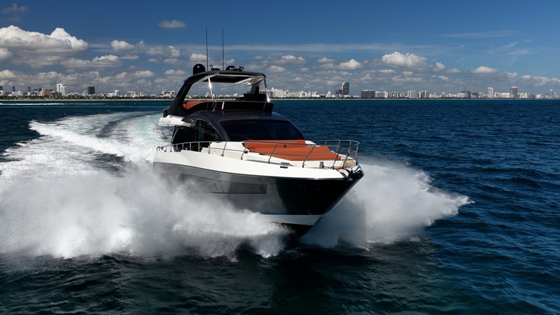 2024 ASTILLEROS ASTONDOA 66 FLYBRIDGE
