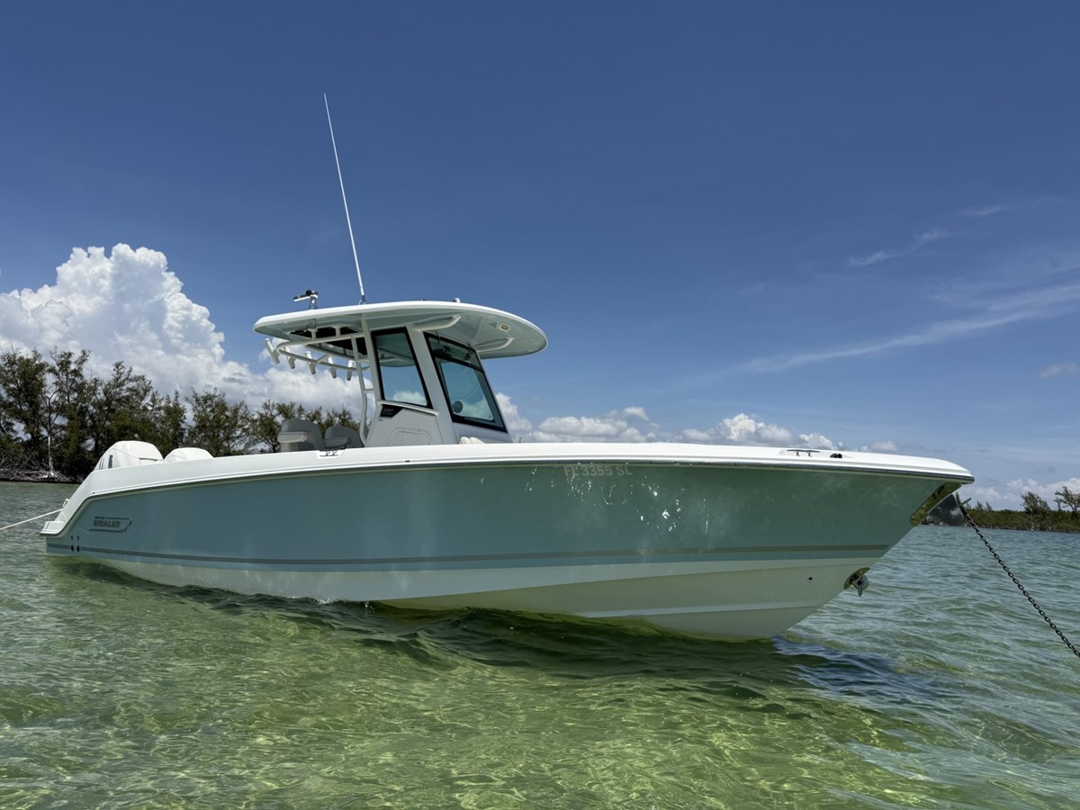 2019 BOSTON WHALER 280 Outrage — photograph 3