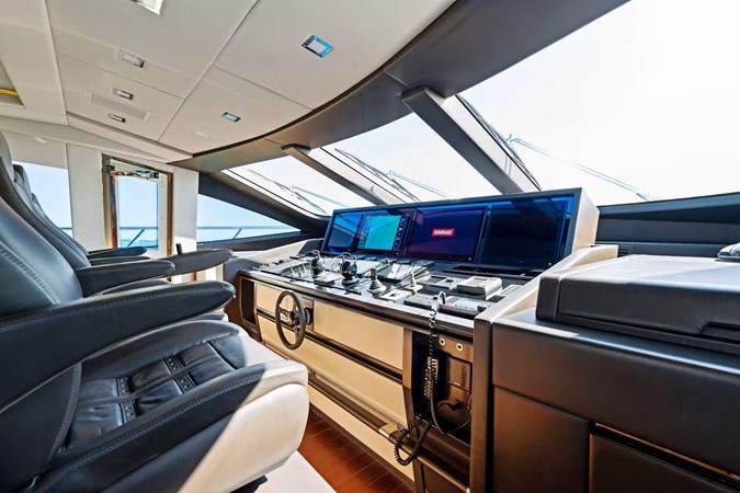 2016 MANGUSTA