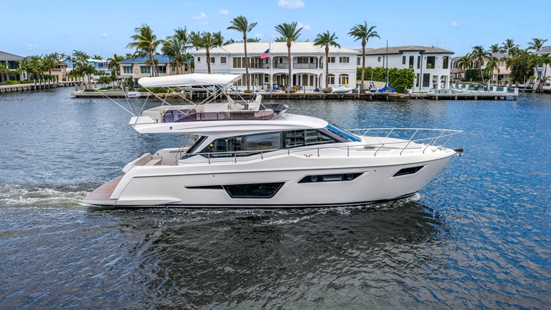 2024 FERRETTI YACHTS 500 Flybridge