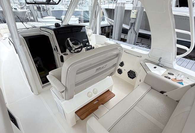 T/T FIGARO