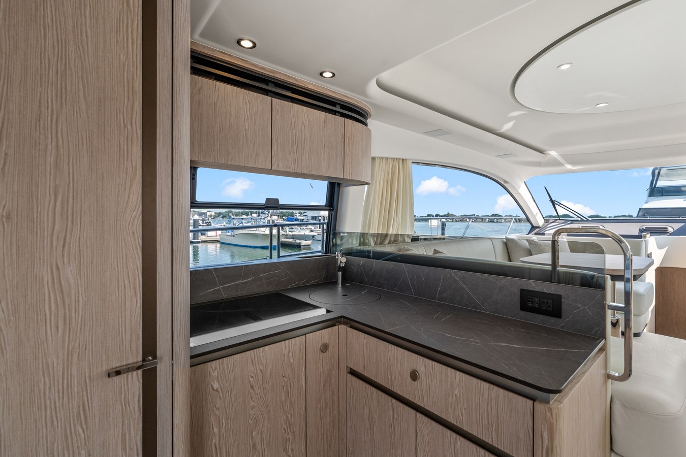 AZIMUT FLY 53, photo 26