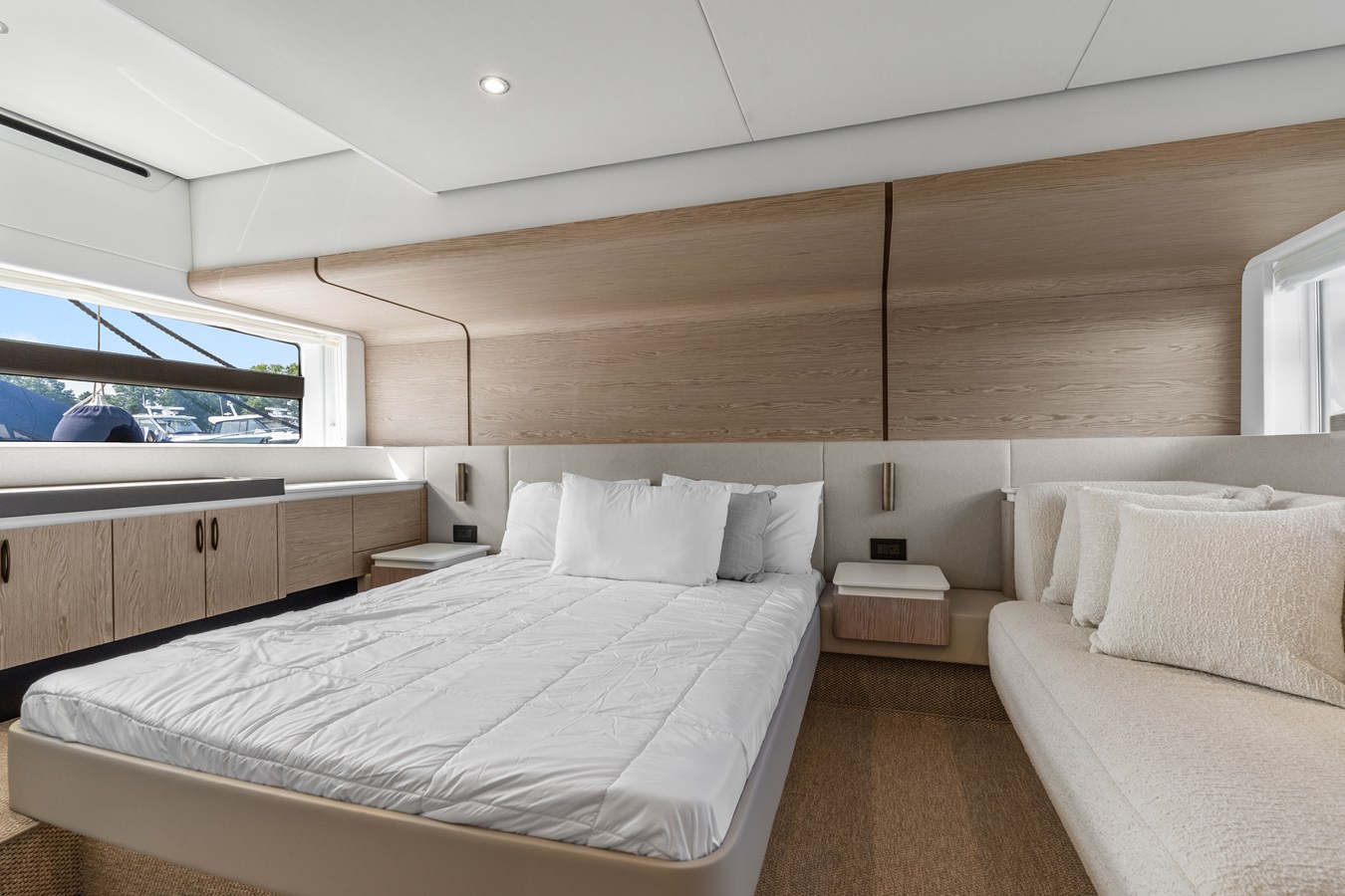 AZIMUT FLY 53, photo 48