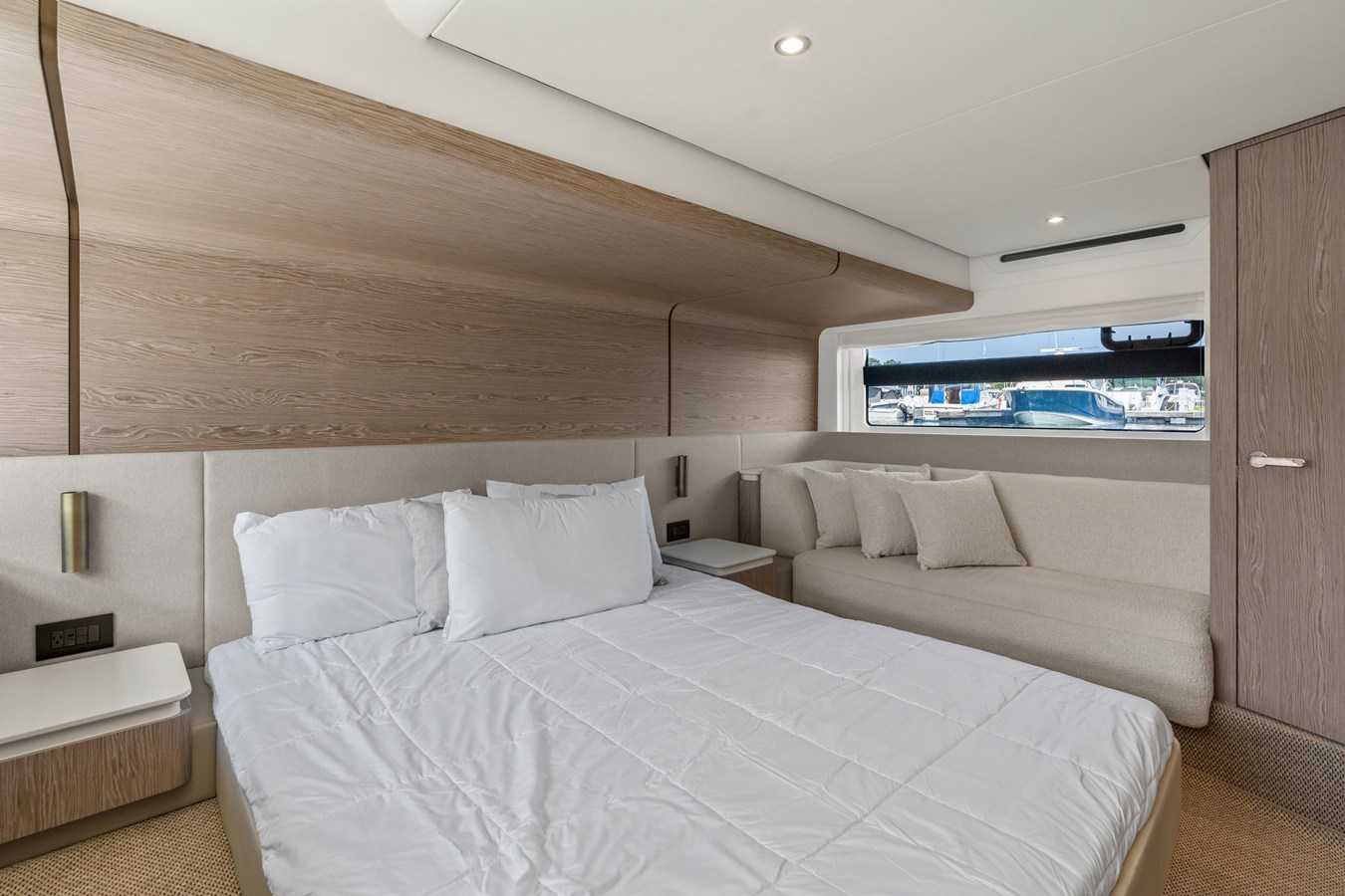 AZIMUT FLY 53, photo 51