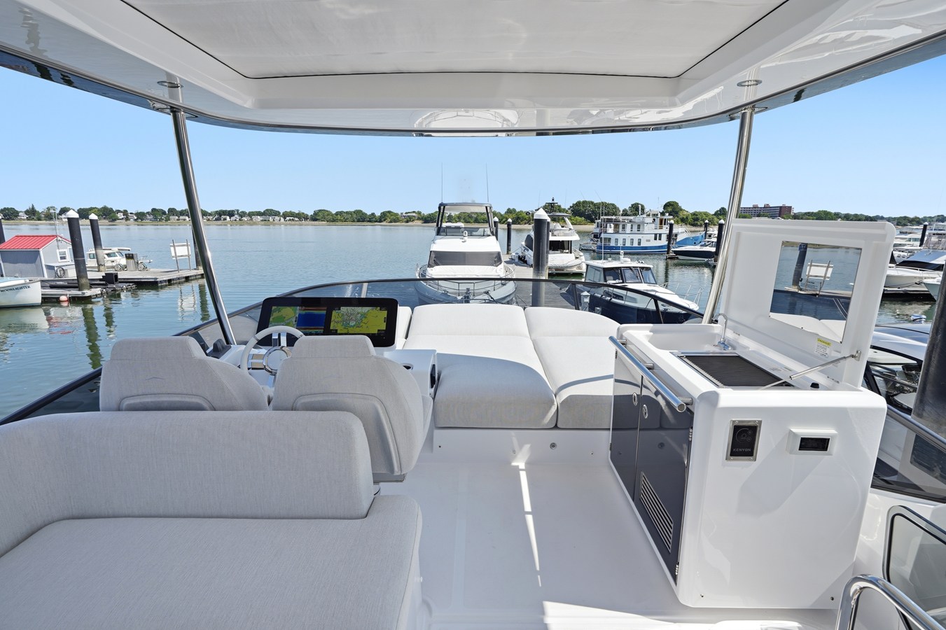 AZIMUT FLY 53, photo 71