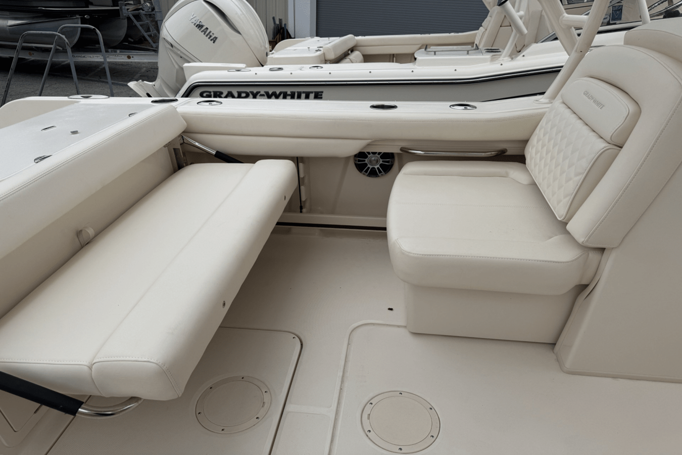 GRADY-WHITE FREEDOM 235, photo 12