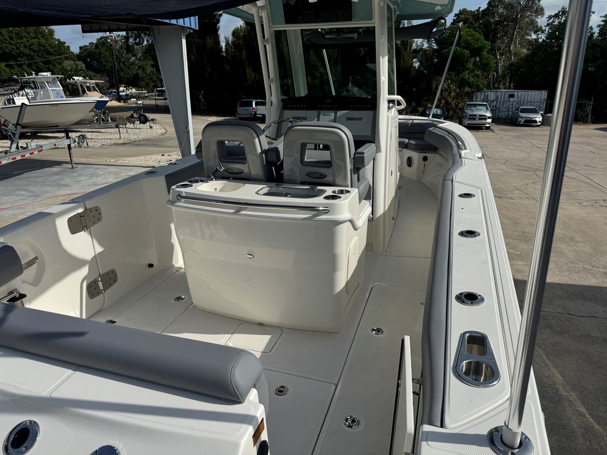 BOSTON WHALER 280 OUTRAGE, photo 7