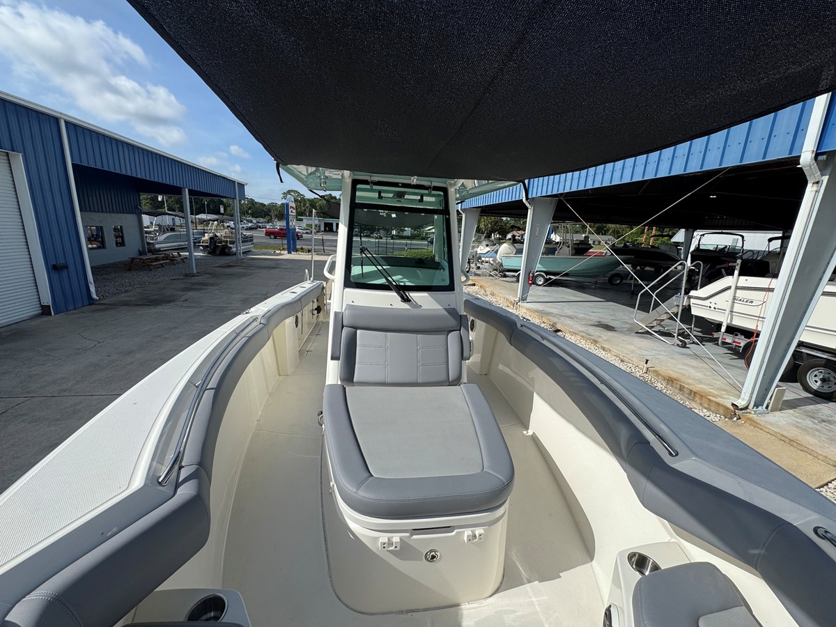 BOSTON WHALER 280 OUTRAGE, photo 17