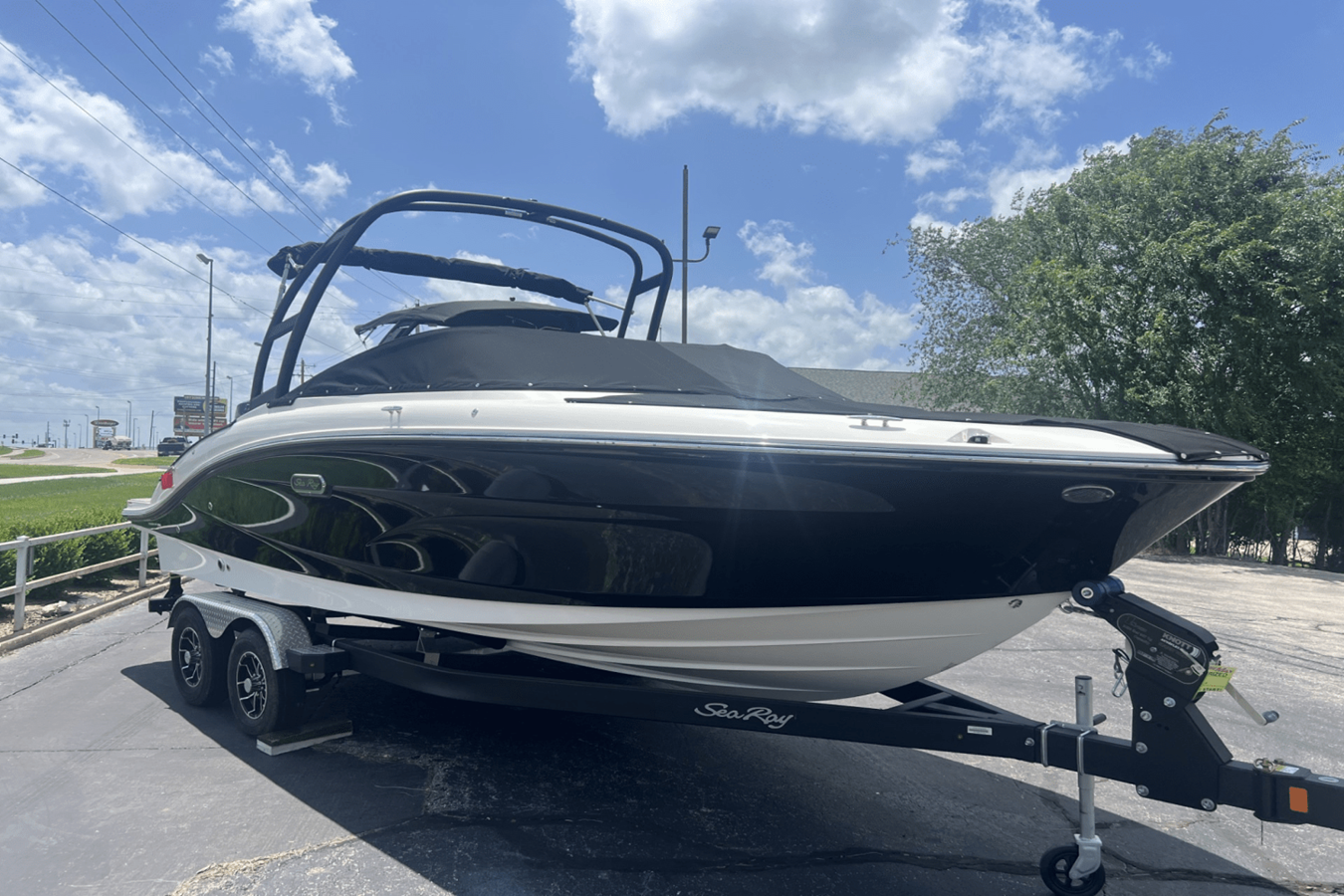 Sea Ray SPX 210 Outboard — 2025 Sea Ray SPX 210 Outboard — fotoğraf 3