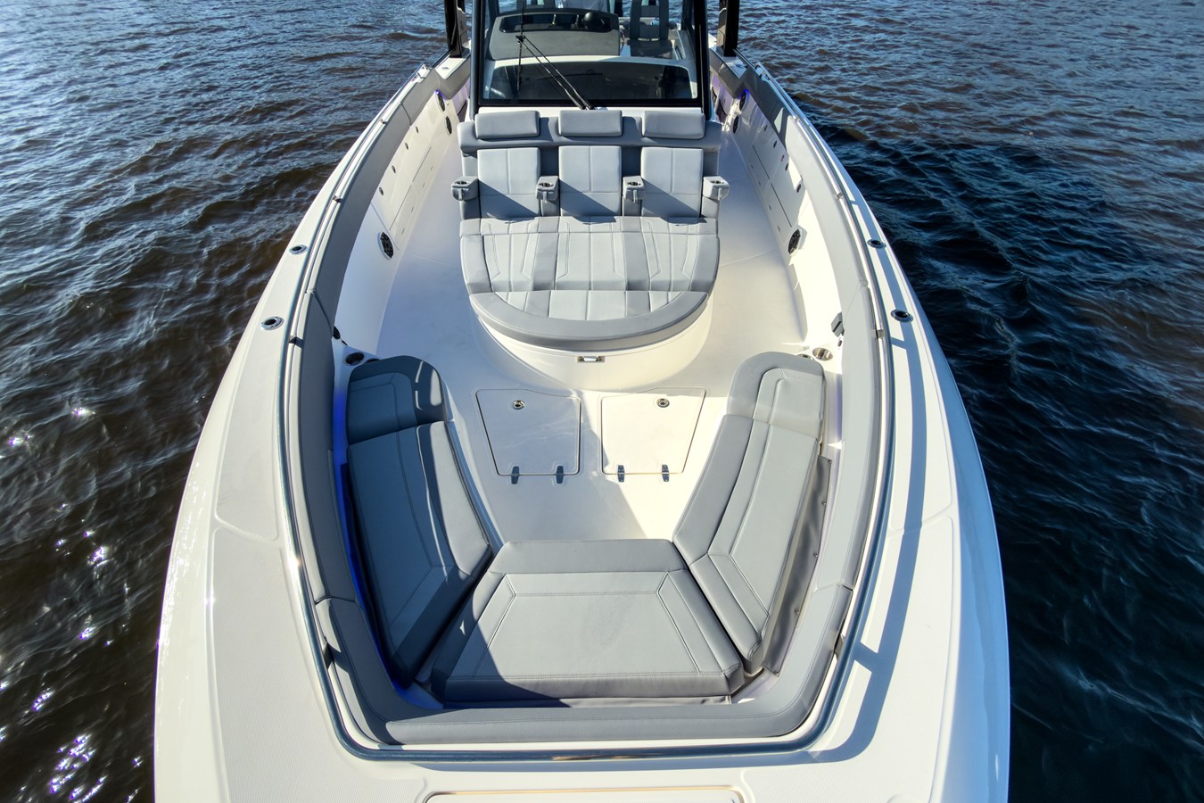 BOSTON WHALER 420 OUTRAGE, photo 35