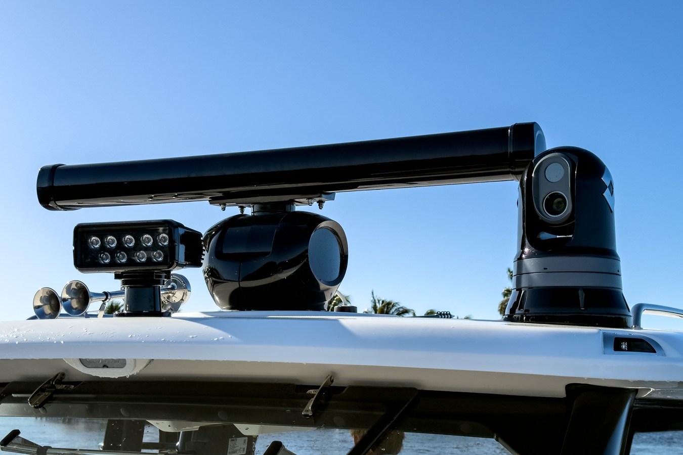 BOSTON WHALER 420 OUTRAGE, photo 37