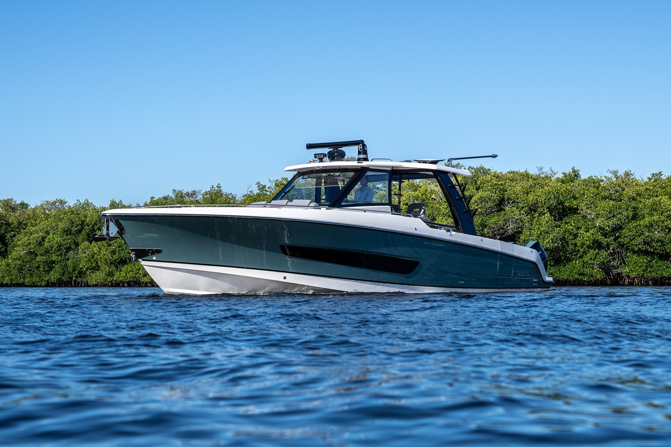 BOSTON WHALER 420 OUTRAGE, photo 42