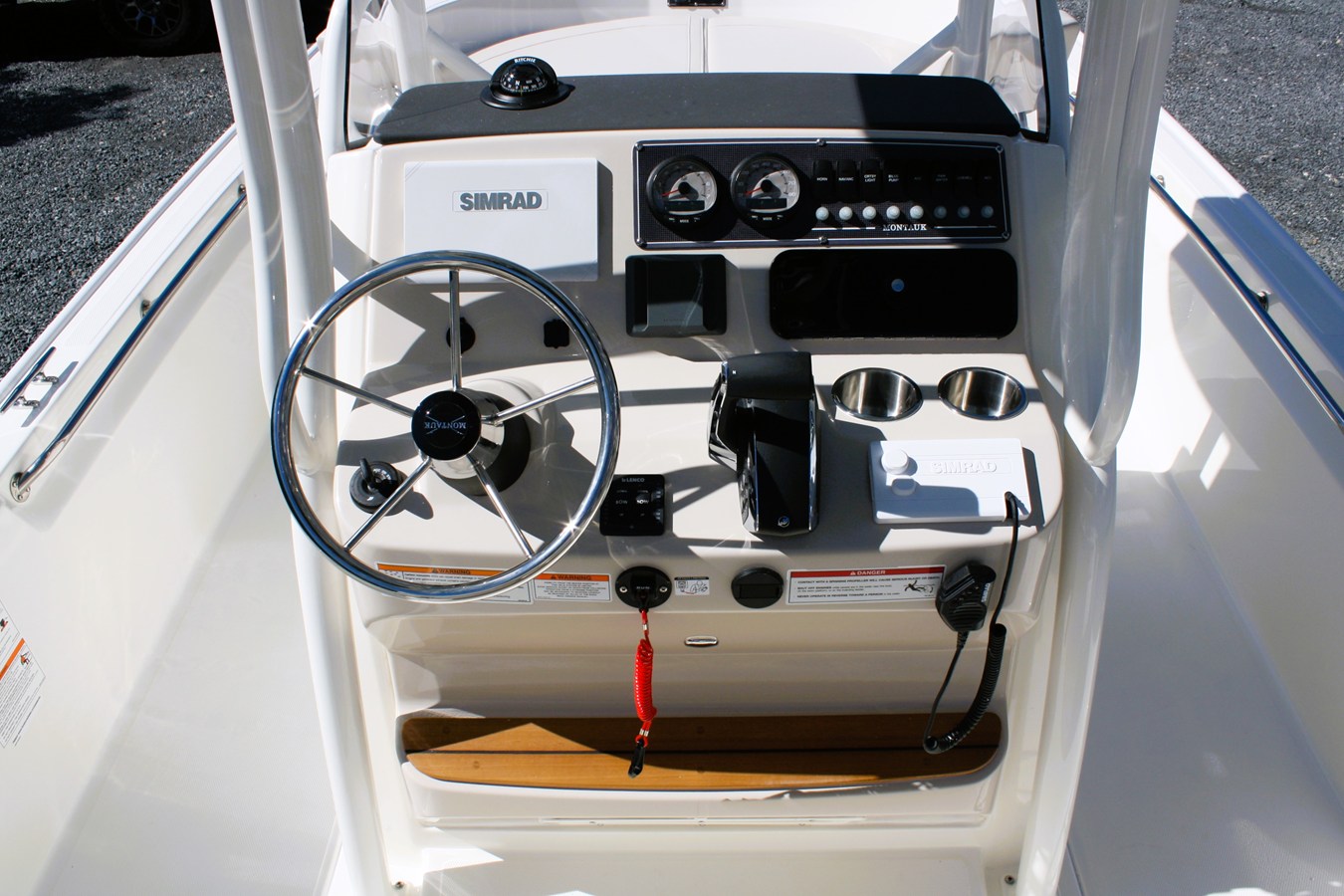 BOSTON WHALER 210 MONTAUK, photo 18