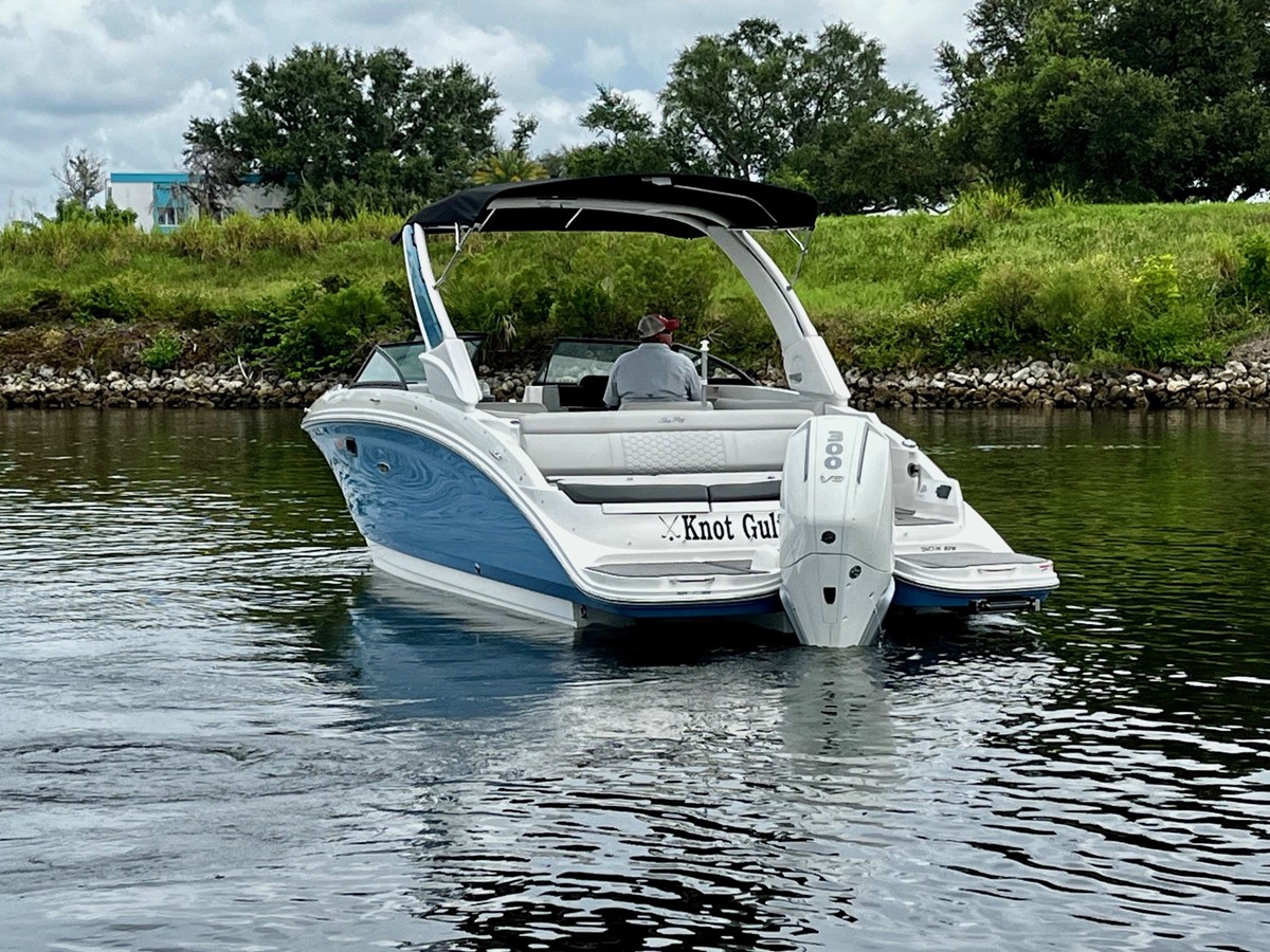 Sea Ray 270 SDX OUTBOARD — 2024 Sea Ray 270 SDX Outboard — photo 4