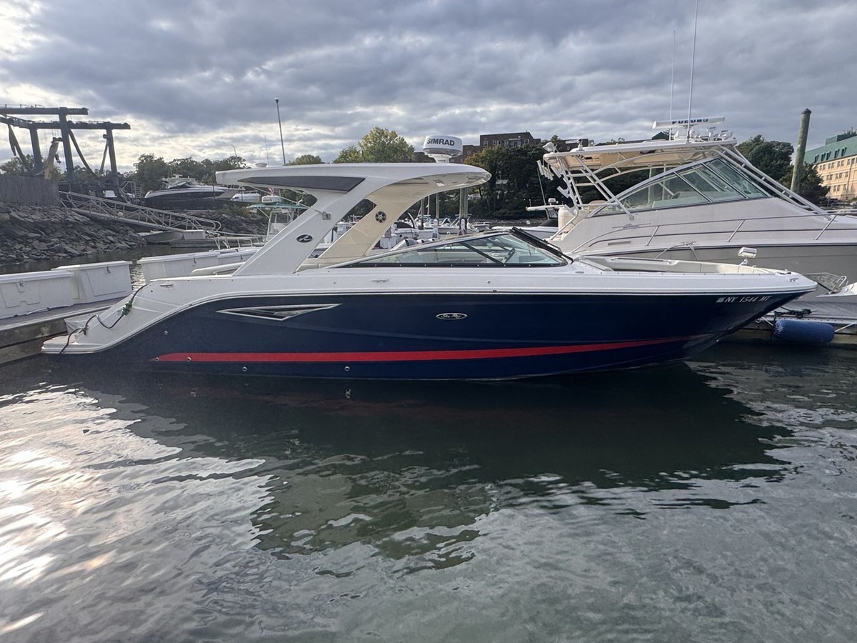 Sea Ray SLX 310 — 2022 Sea Ray SLX 310 — photo 2