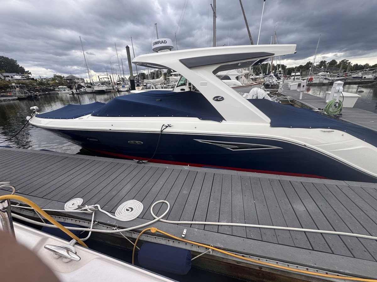 Sea Ray SLX 310 — 2022 Sea Ray SLX 310 — photo 4