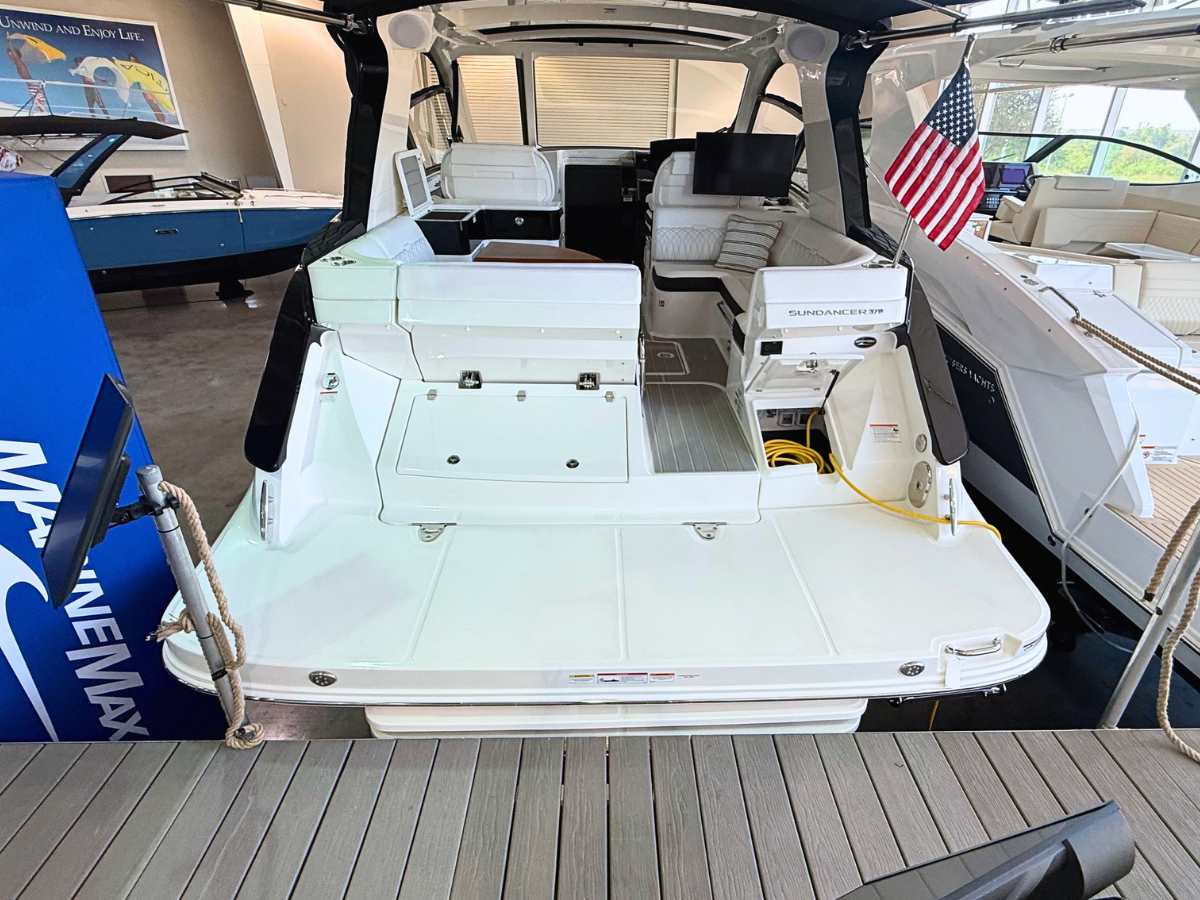 SEA RAY SUNDANCER 370, photo 4