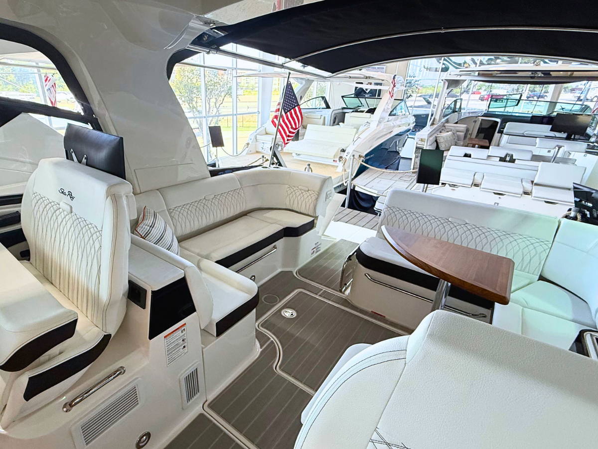 SEA RAY SUNDANCER 370, photo 12