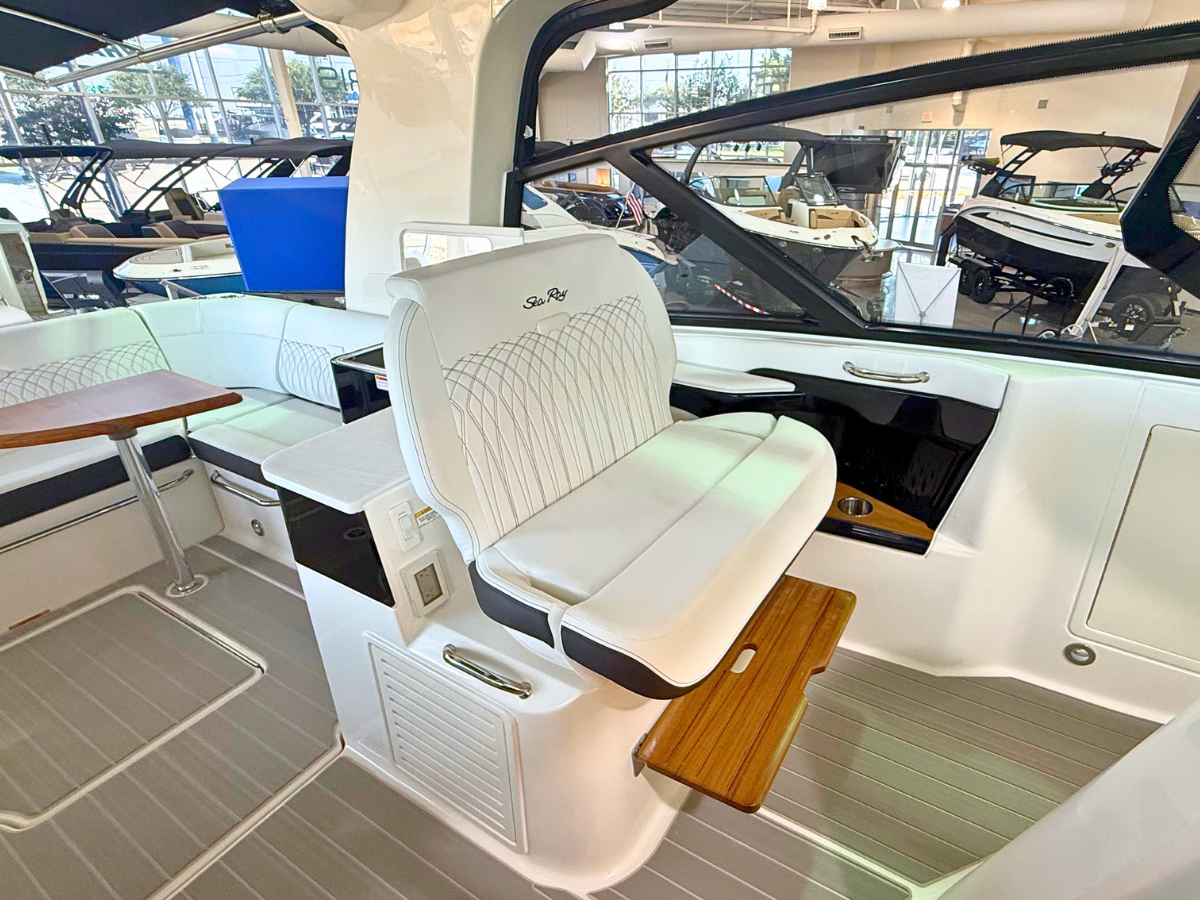 SEA RAY SUNDANCER 370, photo 21