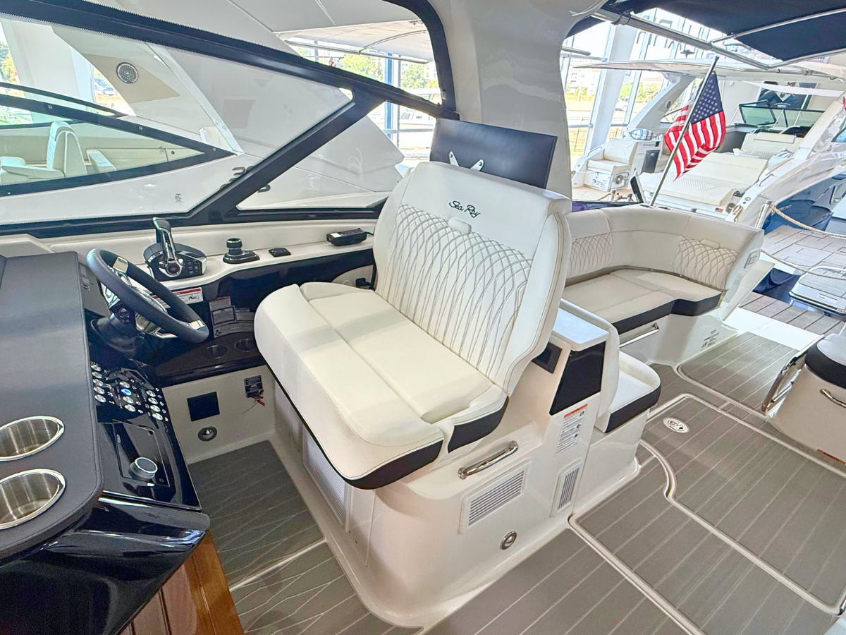 SEA RAY SUNDANCER 370, photo 23