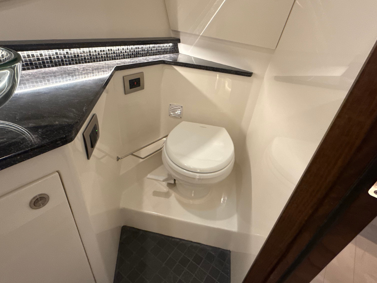 SEA RAY SUNDANCER 370, photo 44
