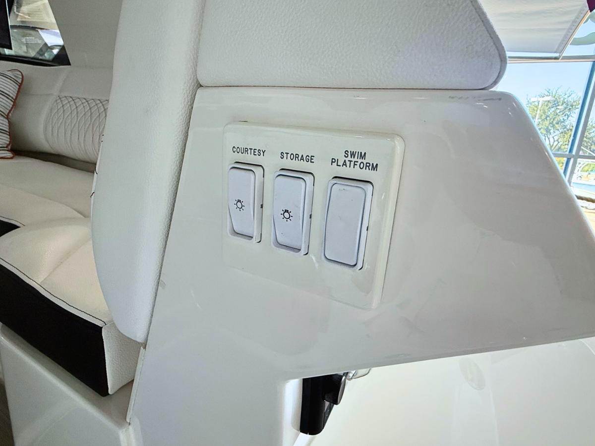 SEA RAY SUNDANCER 370, photo 55