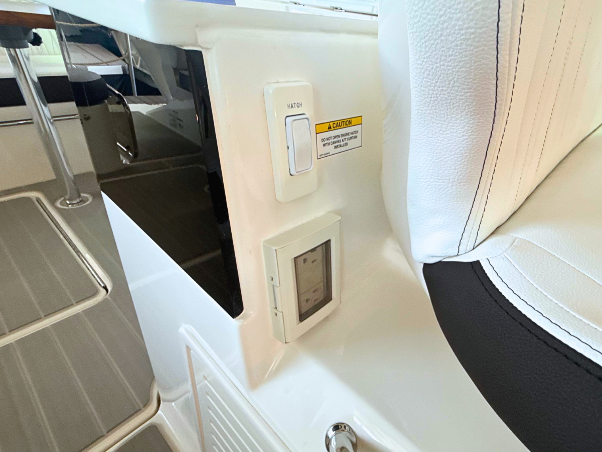 SEA RAY SUNDANCER 370, photo 56