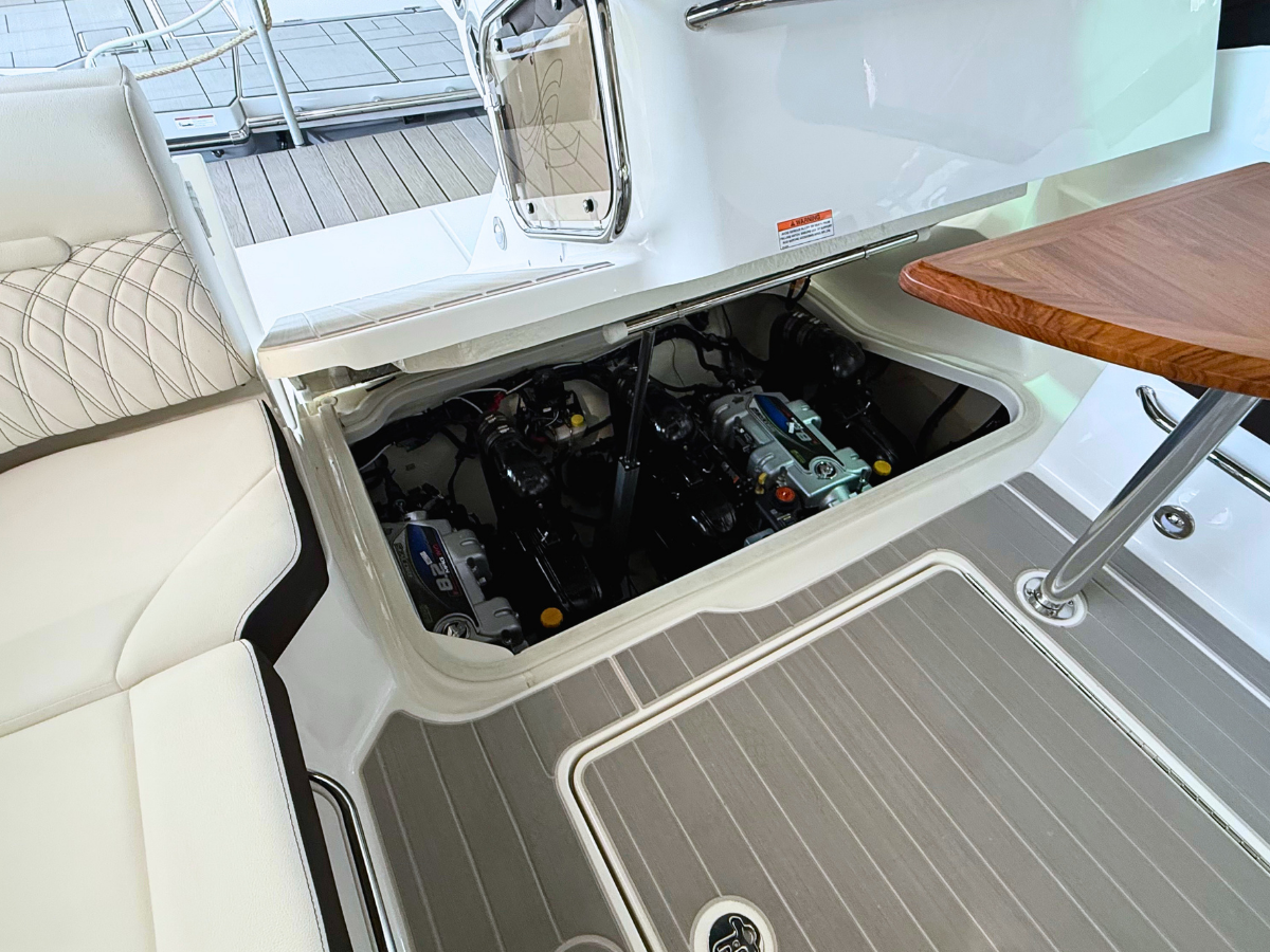 SEA RAY SUNDANCER 370, photo 57
