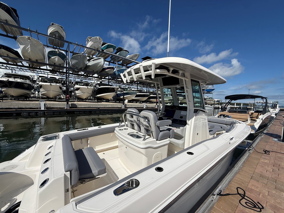 BOSTON WHALER 250 OUTRAGE, photo 30