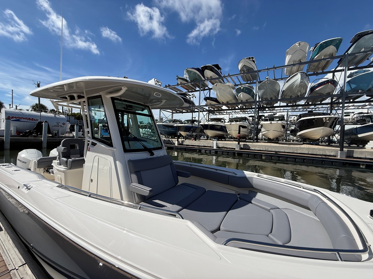 BOSTON WHALER 250 OUTRAGE, photo 32