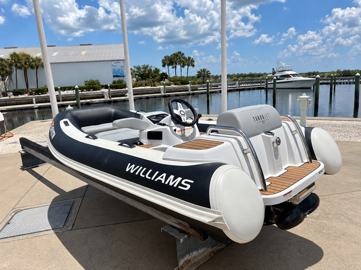 Williams Jet Tenders 325 TURBOJET — 2024 Williams Jet Tenders 325 Turbojet — fotoğraf 3