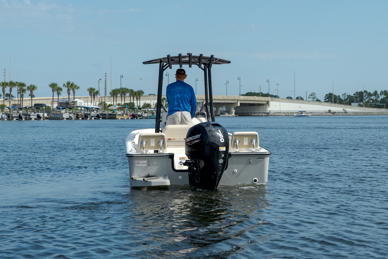 Boston Whaler 190 Montauk — 2026 Boston Whaler 190 Montauk — photo 3
