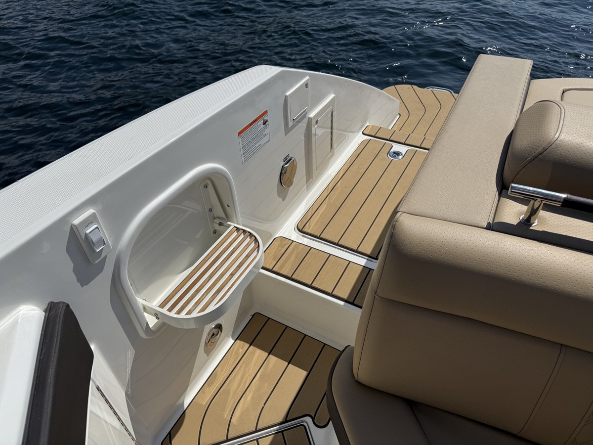 SEA RAY SLX 310, photo 13