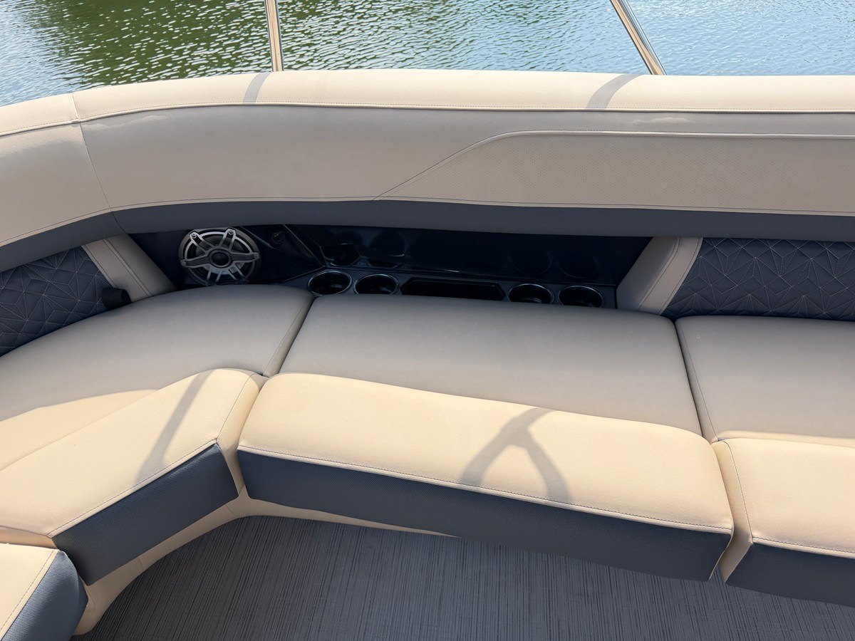 HARRIS GRAND MARINER 250, photo 10