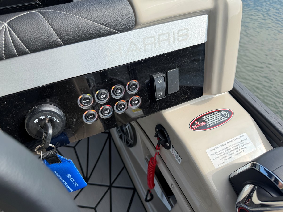 HARRIS GRAND MARINER 250, photo 15
