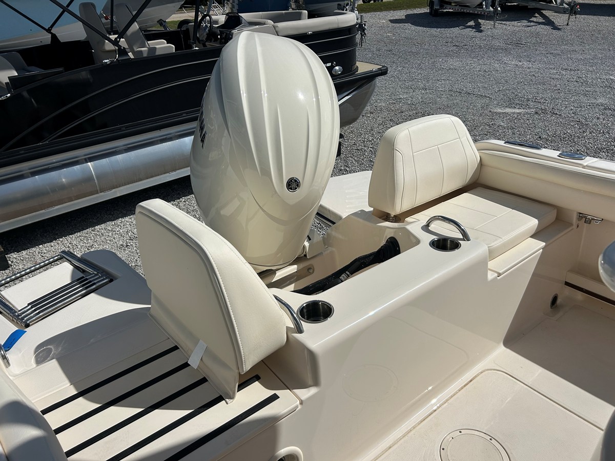 GRADY-WHITE FISHERMAN 216, photo 10