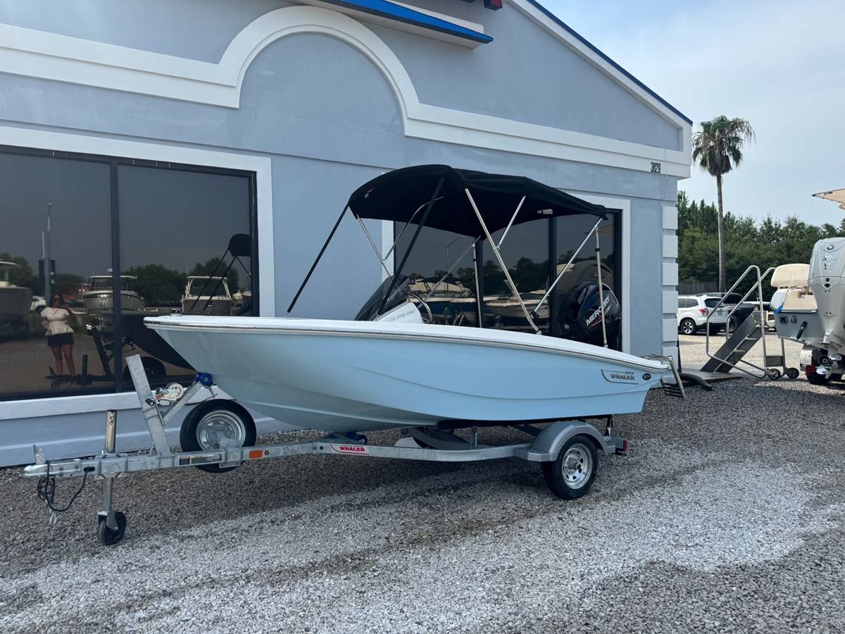 Boston Whaler 130 Super Sport — 2027 Boston Whaler 130 Super Sport — photo 3