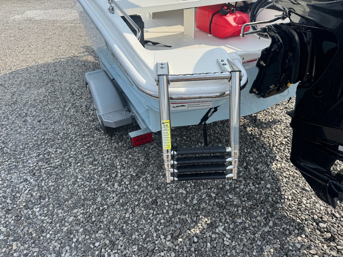 Boston Whaler 130 Super Sport — 2027 Boston Whaler 130 Super Sport — photo 5