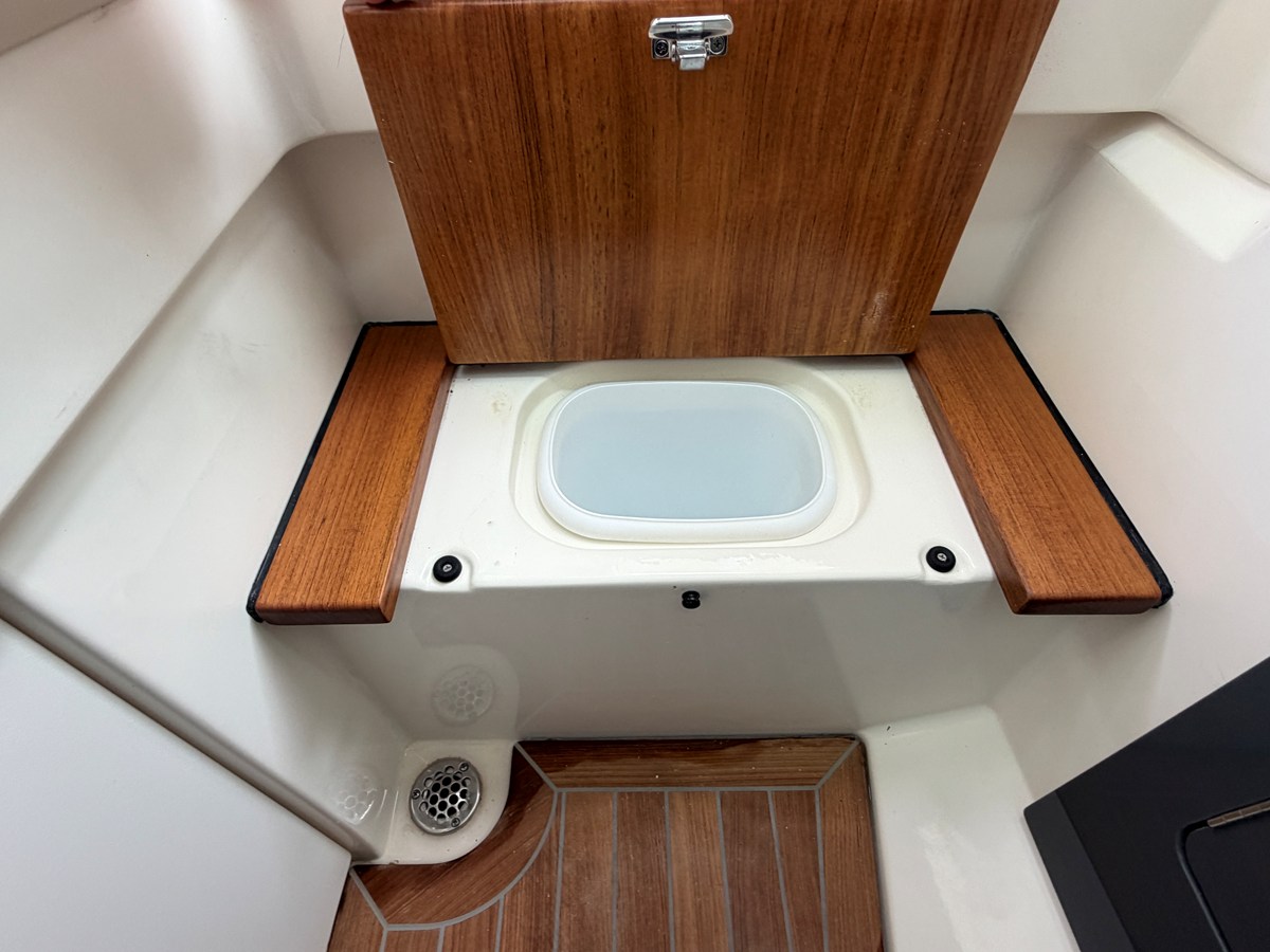 BOSTON WHALER 330 VANTAGE, photo 43