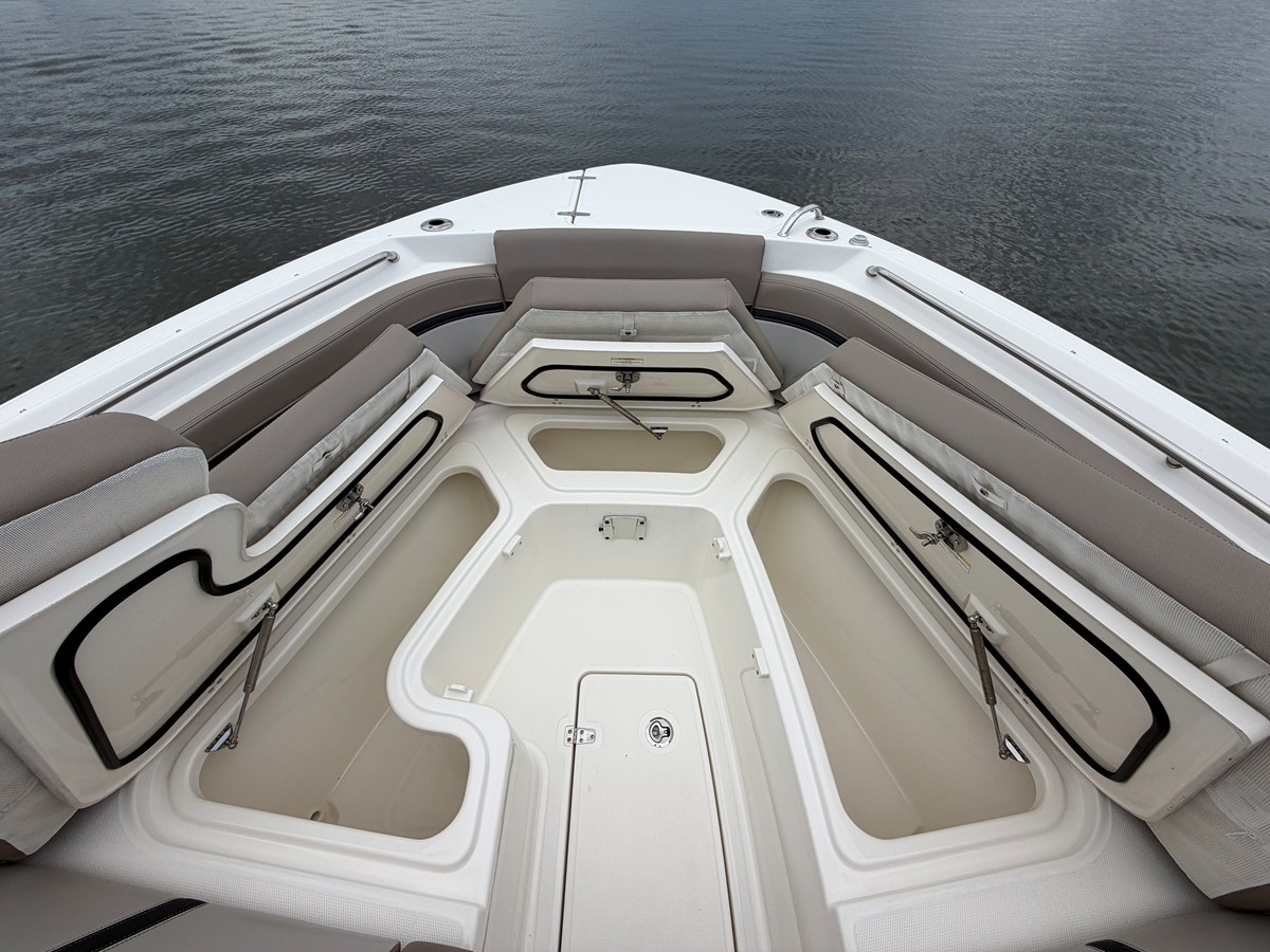BOSTON WHALER 330 VANTAGE, photo 54
