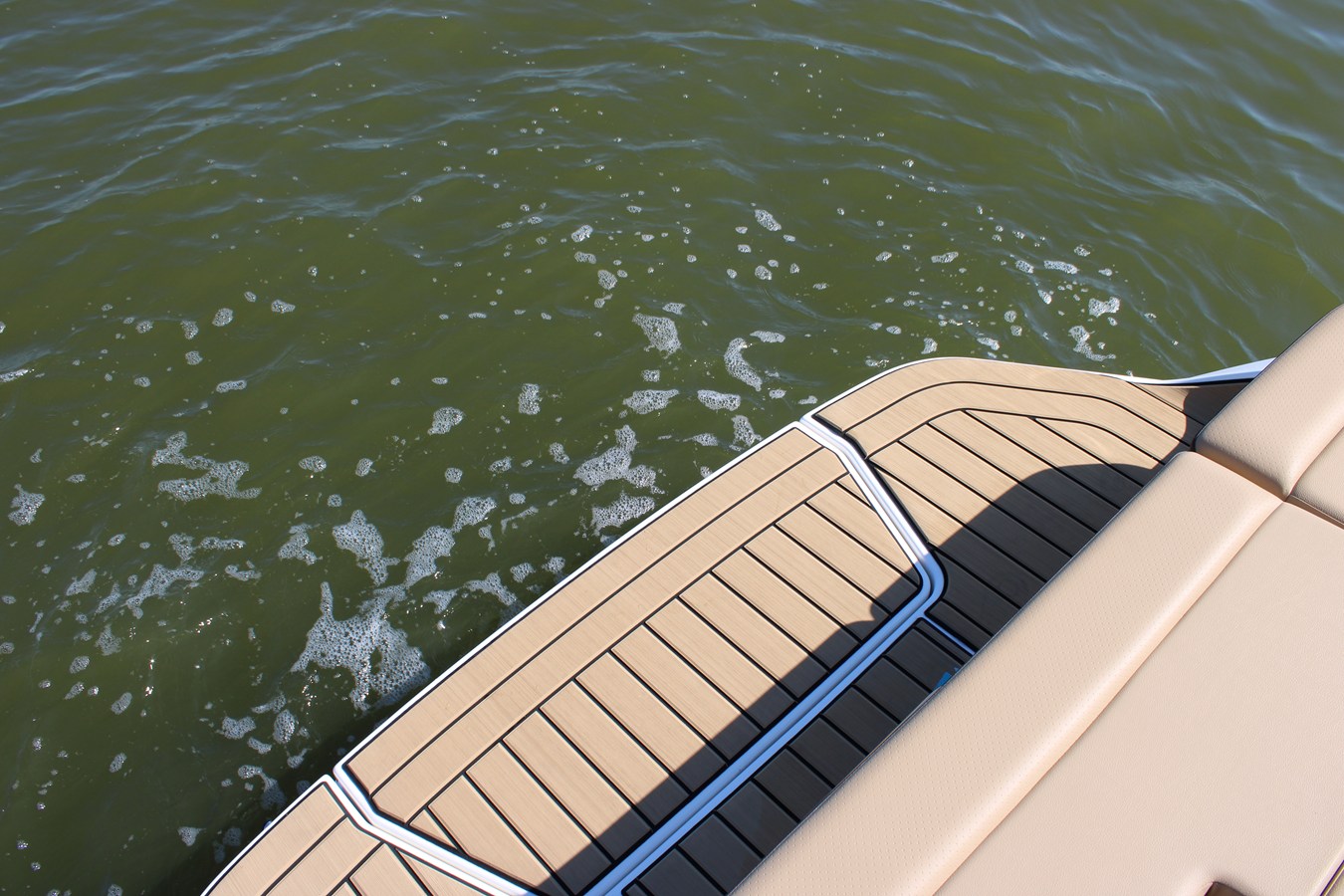 SEA RAY SDX 230, photo 25