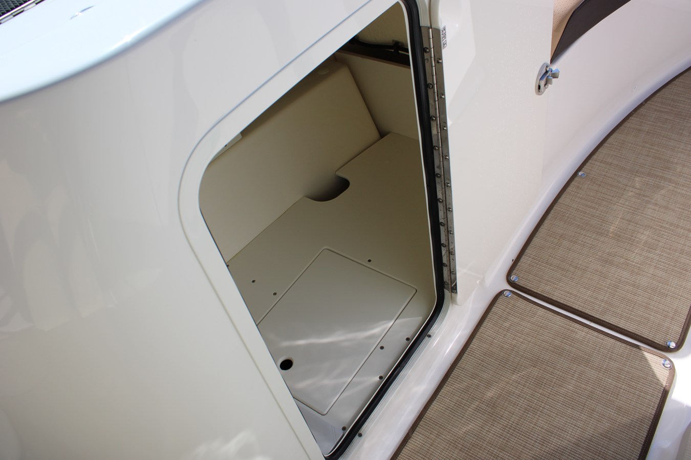 SEA RAY SDX 230, photo 37